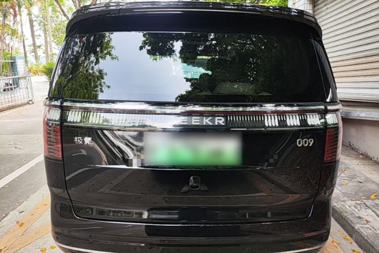 Used Zeekr 009 2022 WE Edition Rear