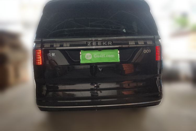 Used Zeekr 009 2022 WE Edition Rear