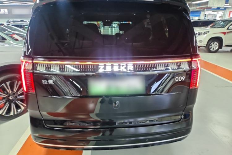Used Zeekr 009 2022 WE Edition Rear