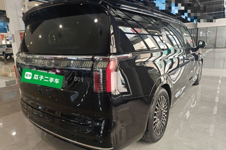 Used Zeekr 009 2022 ME Edition Rear Right 45 Deg