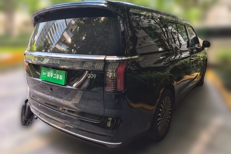 Used Zeekr 009 2022 WE Edition Rear Right 45 Deg