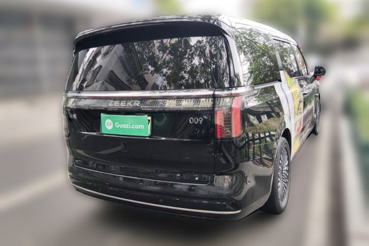 Used Zeekr 009 2022 WE Edition Rear Right 45 Deg