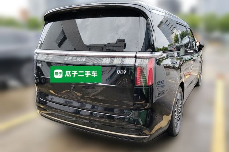 Used Zeekr 009 2022 WE Edition Rear Right 45 Deg
