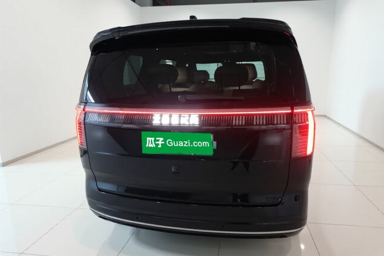 Used Zeekr 009 2022 WE Edition Rear
