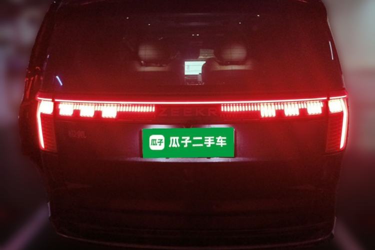 Used Zeekr 009 2022 WE Edition Rear
