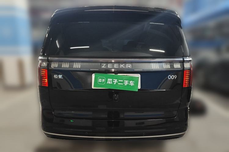 Used Zeekr 009 2022 ME Edition Rear