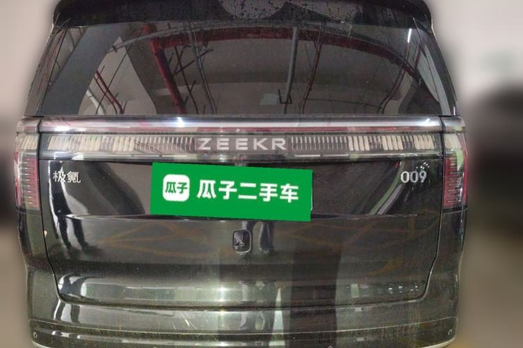 Used Zeekr 009 2022 WE Edition Rear