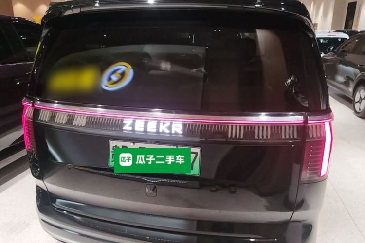 Used Zeekr 009 2022 WE Edition Rear