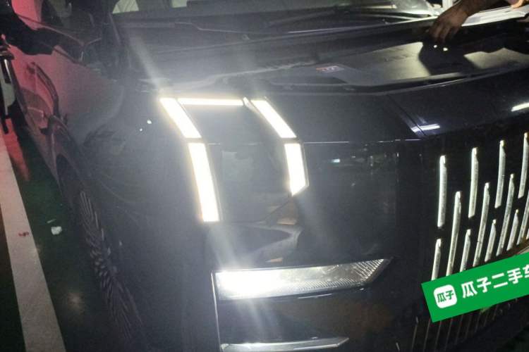 Used Zeekr 009 2022 WE Edition Right Front Headlight