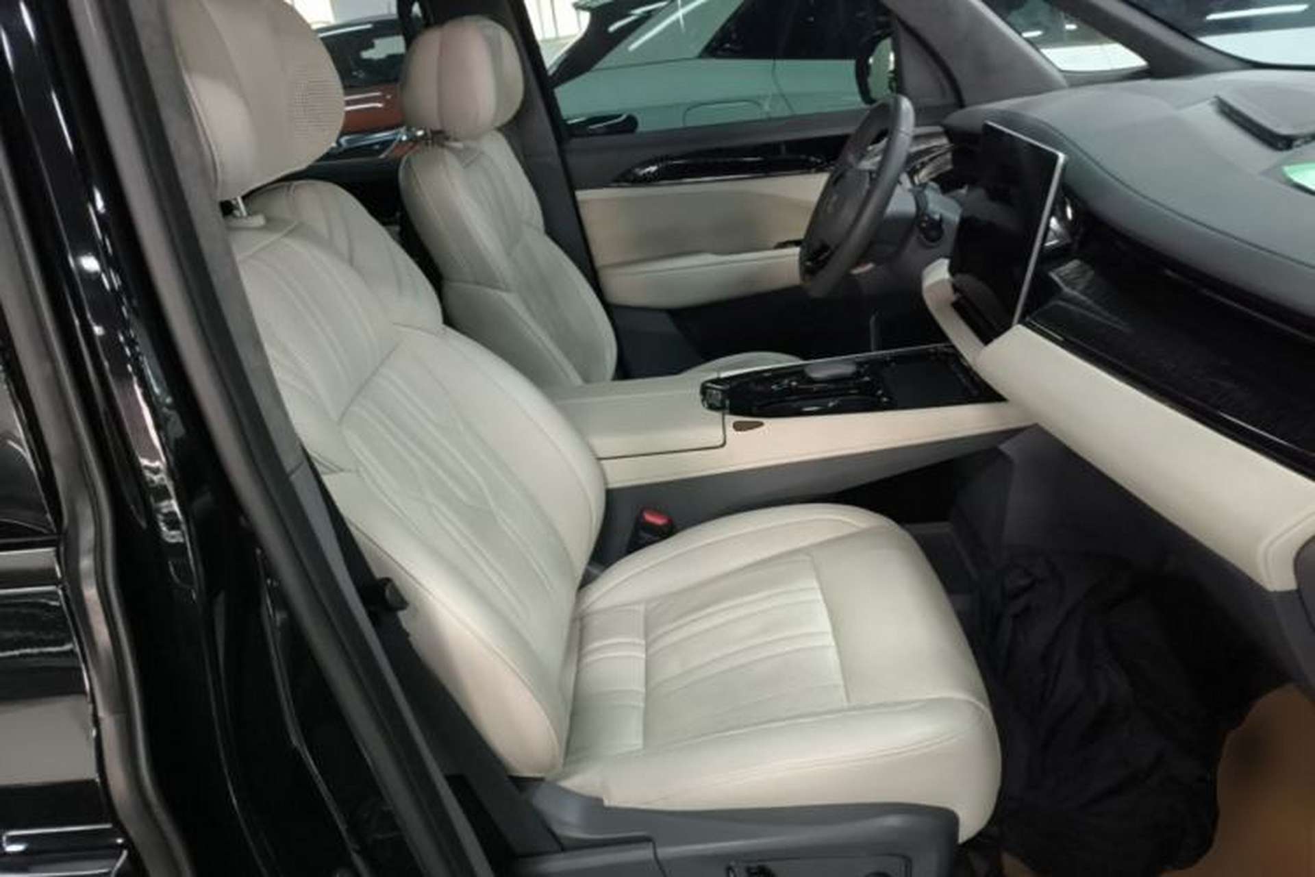 Used Zeekr 009 2022 Revised WE Version Right Front Seat