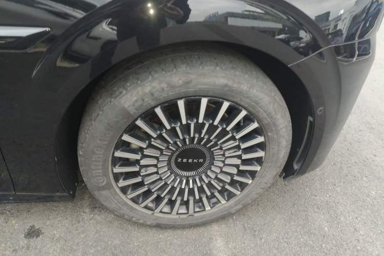 Used Zeekr 009 2022 WE Edition Right Front Wheel Hub