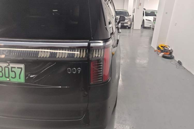 Used Zeekr 009 2022 WE Edition Right Rear Taillight