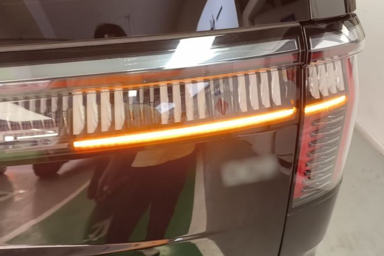 Used Zeekr 009 2022 WE Edition Right Rear Taillight