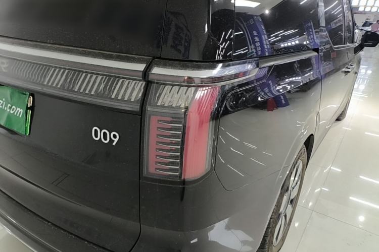 Used Zeekr 009 2022 ME Edition Right Rear Taillight