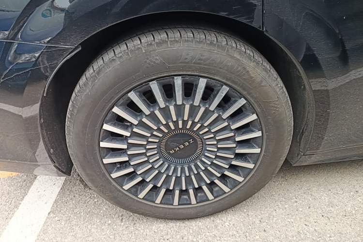 Used Zeekr 009 2022 WE Edition Right Rear Wheel Hub