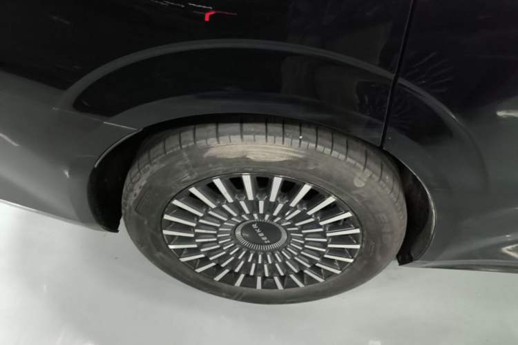 Used Zeekr 009 2022 Revised WE Version Right Rear Wheel Hub