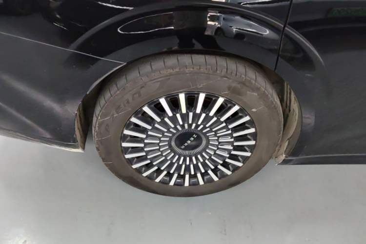 Used Zeekr 009 2022 WE Edition Right Rear Wheel Hub