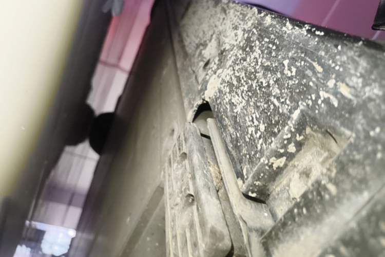 Used Zeekr 009 2022 WE Edition Right Side Sill