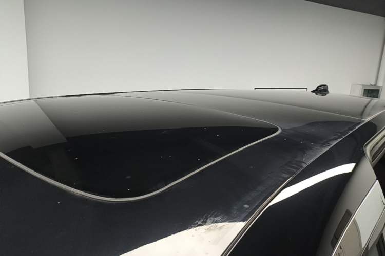 Used Zeekr 009 2022 Revised WE Version Roof