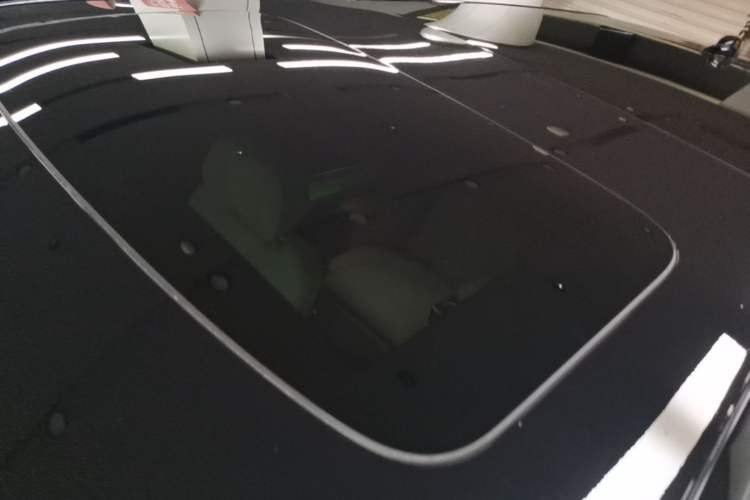 Used Zeekr 009 2022 Revised WE Version Roof