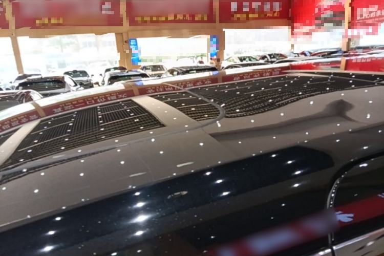 Used Zeekr 009 2022 WE Edition Roof