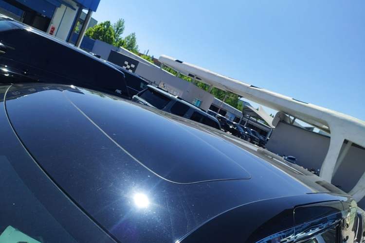 Used Zeekr 009 2022 WE Edition Roof