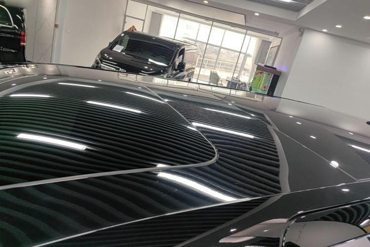 Used Zeekr 009 2022 WE Edition Roof