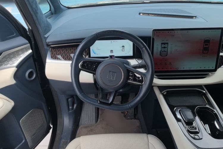 Used Zeekr 009 2022 WE Edition Steering Wheel