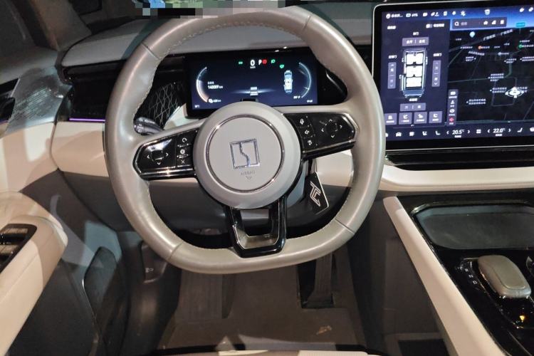 Used Zeekr 009 2022 WE Edition Steering Wheel