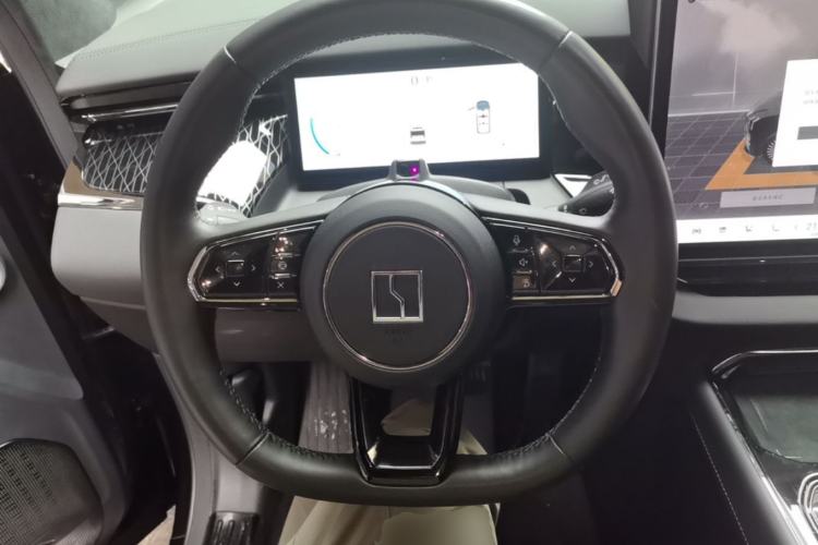 Used Zeekr 009 2022 WE Edition Steering Wheel