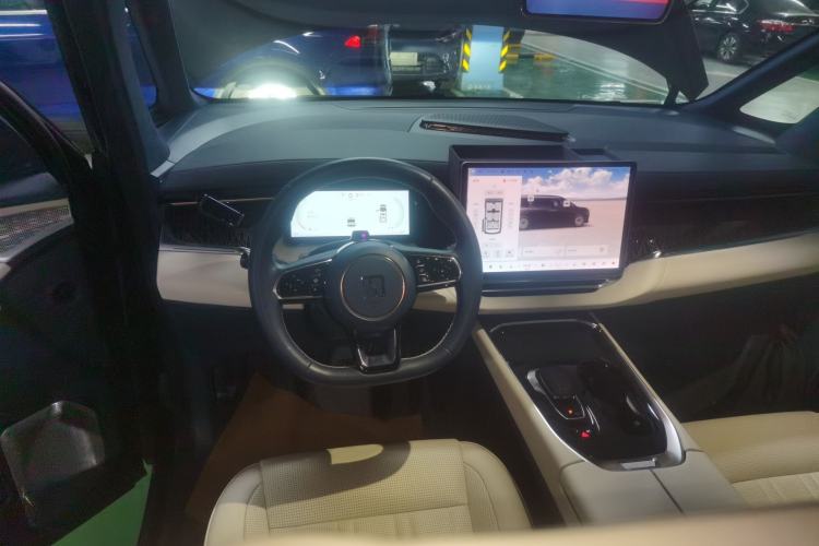 Used Zeekr 009 2022 Revised WE Version Steering Wheel