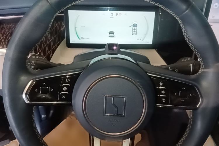 Used Zeekr 009 2022 WE Edition Steering Wheel