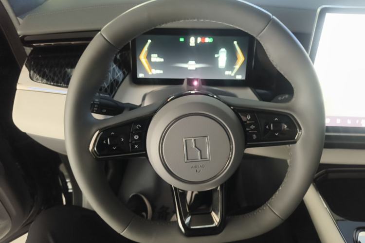 Used Zeekr 009 2022 WE Edition Steering Wheel