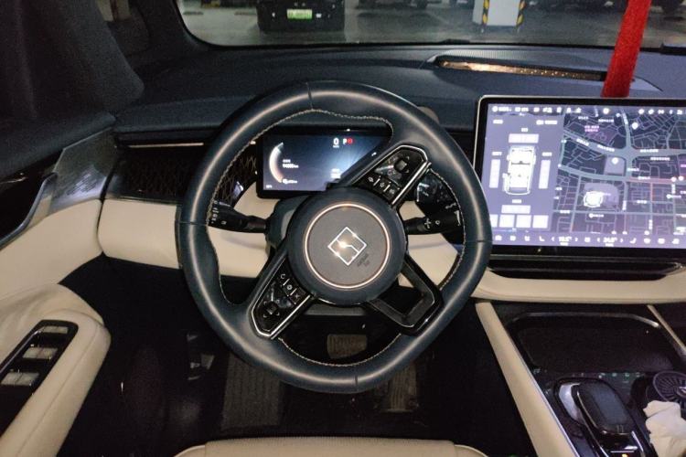 Used Zeekr 009 2022 Revised WE Version Steering Wheel
