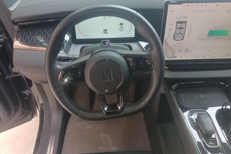 Used Zeekr 009 2022 WE Edition Steering Wheel