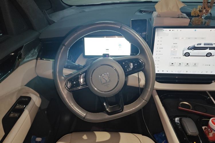 Used Zeekr 009 2022 ME Edition Steering Wheel