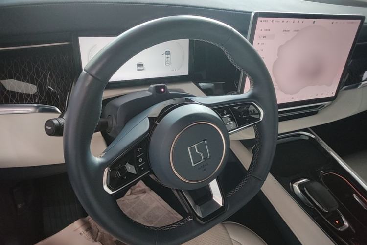 Used Zeekr 009 2022 WE Edition Steering Wheel