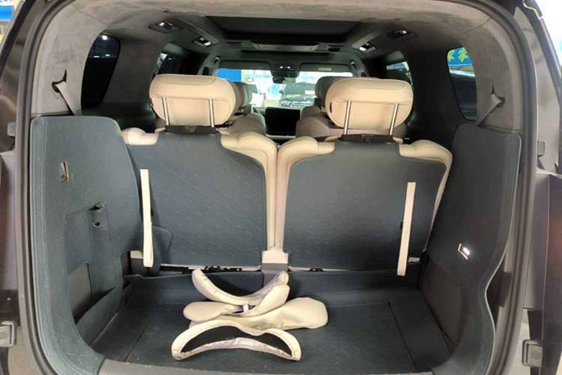 Used Zeekr 009 2022 WE Edition Trunk