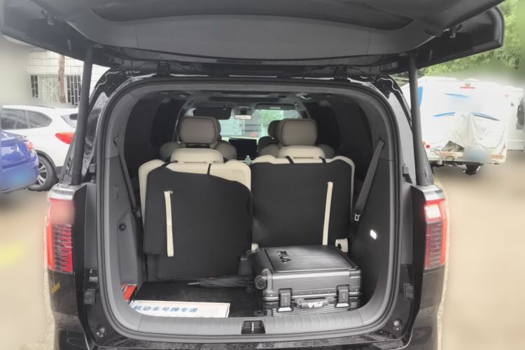 Used Zeekr 009 2022 Revised WE Version Trunk