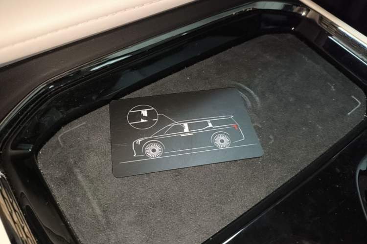 Used Zeekr 009 2022 Revised WE Version Vehicle Key