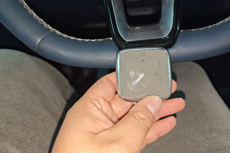 Used Zeekr 009 2022 WE Edition Vehicle Key