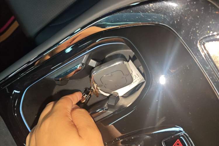 Used Zeekr 009 2022 WE Edition Vehicle Key