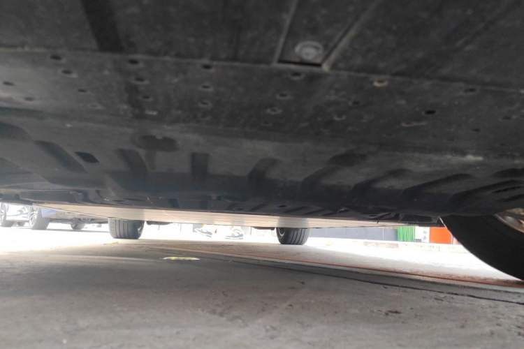 Used Zeekr 009 2022 WE Edition Chassis Front