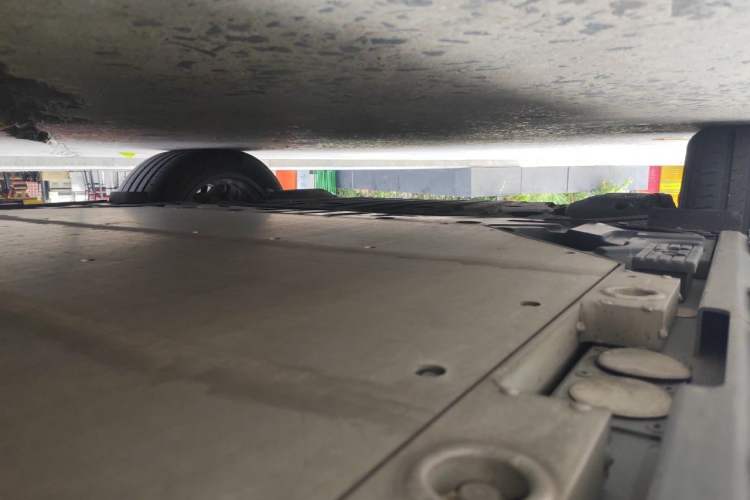 Used Zeekr 009 2022 WE Edition Chassis Rear Right
