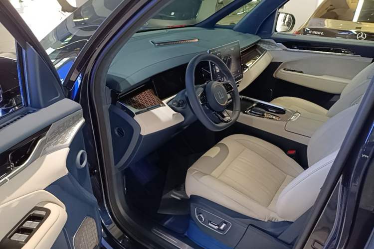 Used Zeekr 009 2022 WE Edition Driver Seat