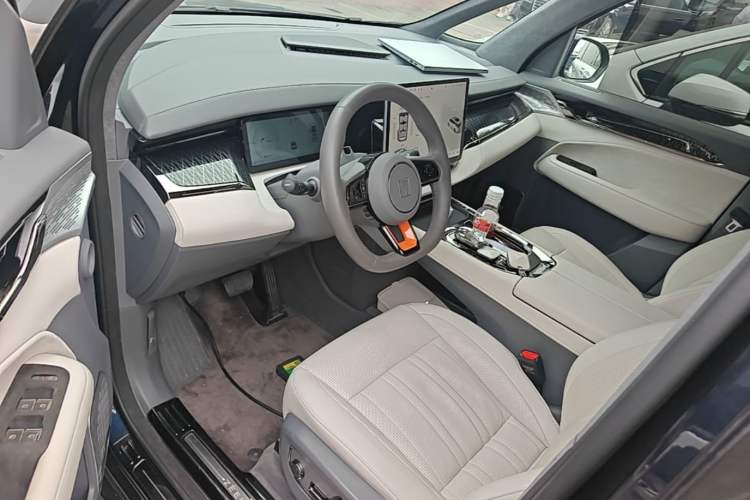Used Zeekr 009 2022 Revised Model ME Edition Driver Seat