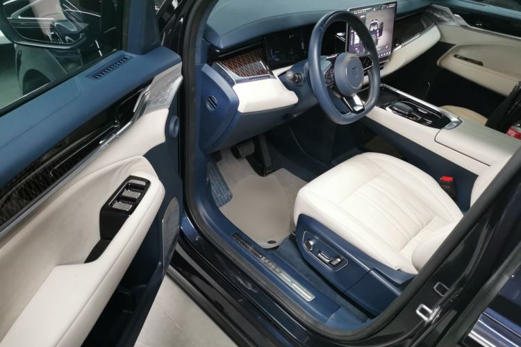 Used Zeekr 009 2022 WE Edition Driver Seat