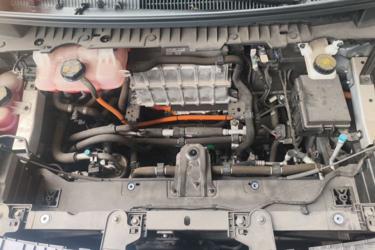 Used Zeekr 009 2022 WE Edition Engine Bay