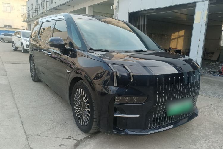 Used Zeekr 009 2022 WE Edition Exterior 2