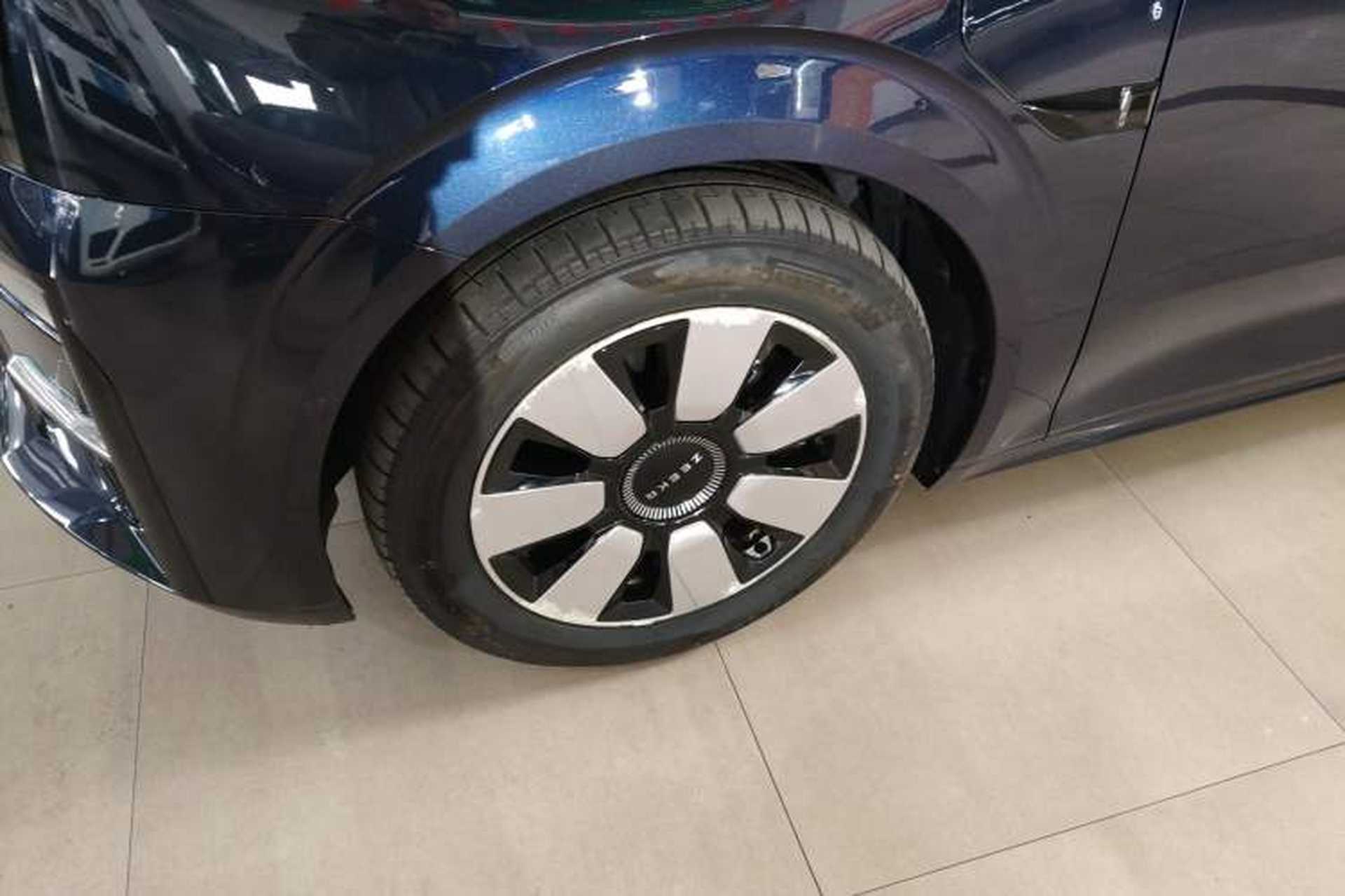 Used Zeekr 009 2022 WE Edition Exterior 7